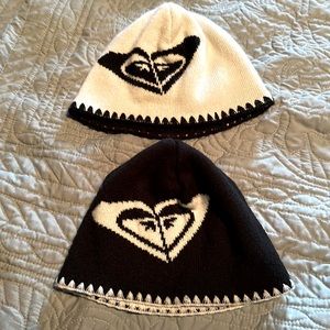 Two Roxy beanies